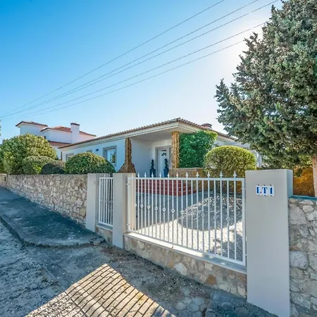 بيت للعطل Casa Papoila Luz
