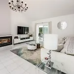 Сasa de vacaciones Casa Papoila *
